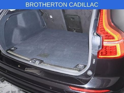 Used 2025 Volvo XC60 B5 Plus AWD/4WD image 25