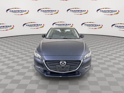 Used 2018 MAZDA MAZDA3 Touring image 3