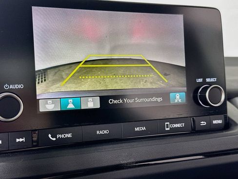 Used 2024 Honda Accord EX image 10