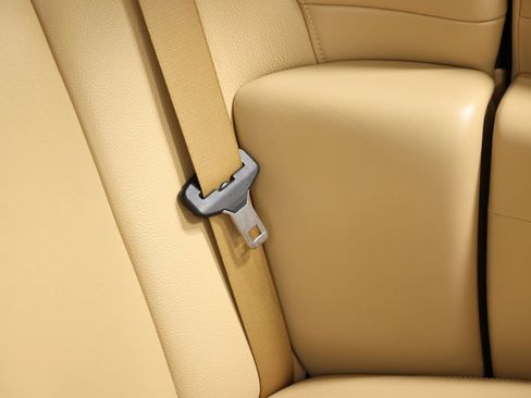 Used 2015 Rolls-Royce Ghost RWD image 84