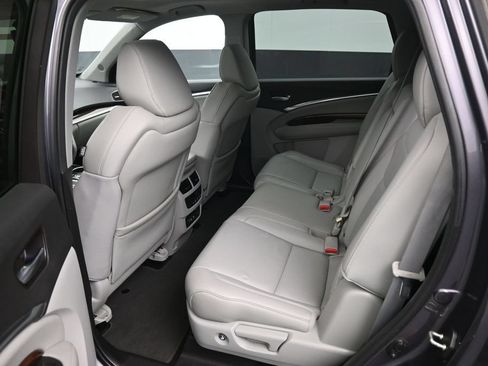 Used 2018 Acura MDX SH-AWD image 10