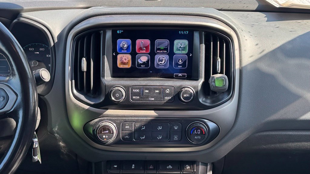 Used 2017 Chevrolet Colorado Z71 AWD/4WD image 14