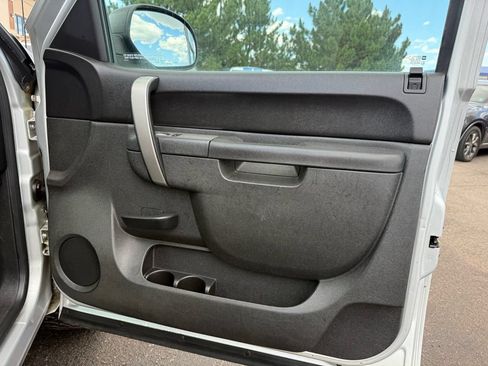 Used 2012 Chevrolet Silverado 1500 LT AWD/4WD image 25