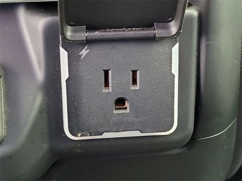 Used 2024 Chevrolet Silverado 1500 Custom Trail Boss image 15