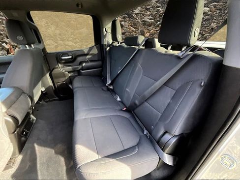 Used 2021 Chevrolet Silverado 1500 Custom image 22