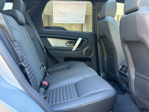 New 2026 Land Rover Discovery Sport Landmark AWD/4WD image 29