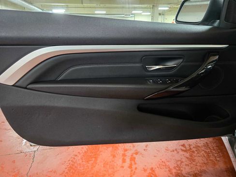 Used 2018 BMW 430i Convertible image 17