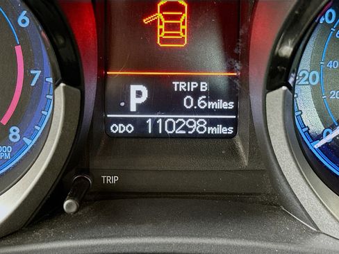 Used 2016 Toyota Corolla S image 17