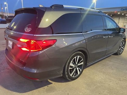 Used 2020 Honda Odyssey Elite image 4