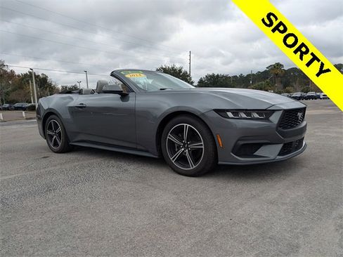 Used 2024 Ford Mustang Premium image 2