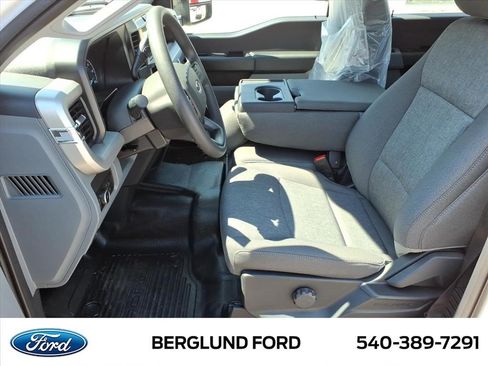 New 2026 Ford F250 XL w/ XL Chrome Package image 7