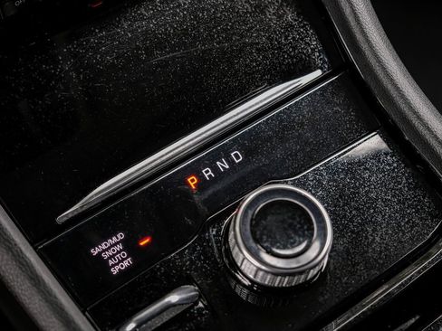 Used 2023 Jeep Grand Cherokee L Limited image 36