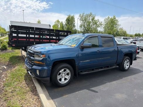 Used 2018 Chevrolet Silverado 1500 LT w/ All Star Edition AWD/4WD image 8