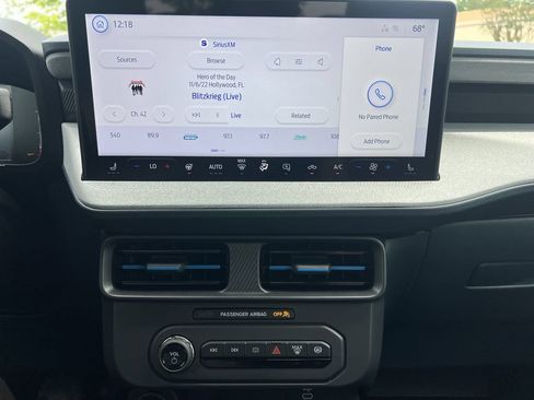 New 2026 Ford Maverick XLT FWD image 4