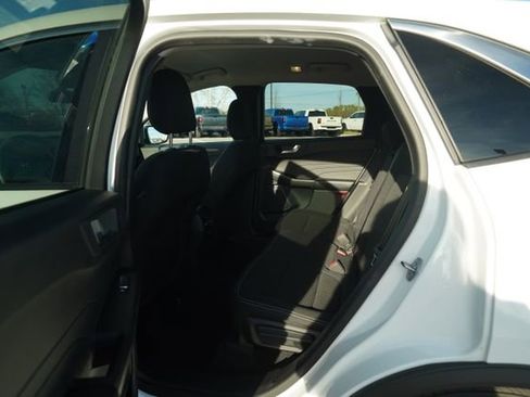 Used 2023 Ford Escape Active image 15