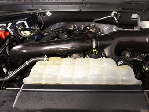 Used 2022 Lincoln Navigator Reserve image 21