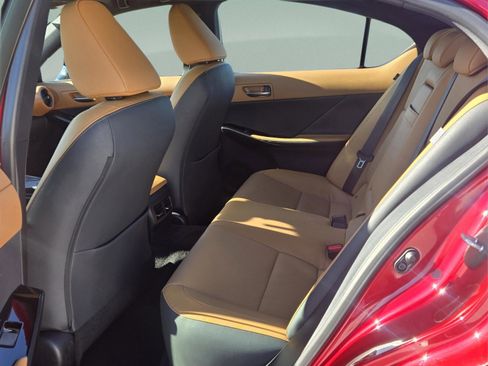 Used 2025 Lexus IS 350 F Sport image 10