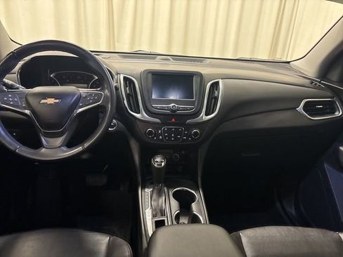 Used 2020 Chevrolet Equinox LT w/ Sport Edition image 19