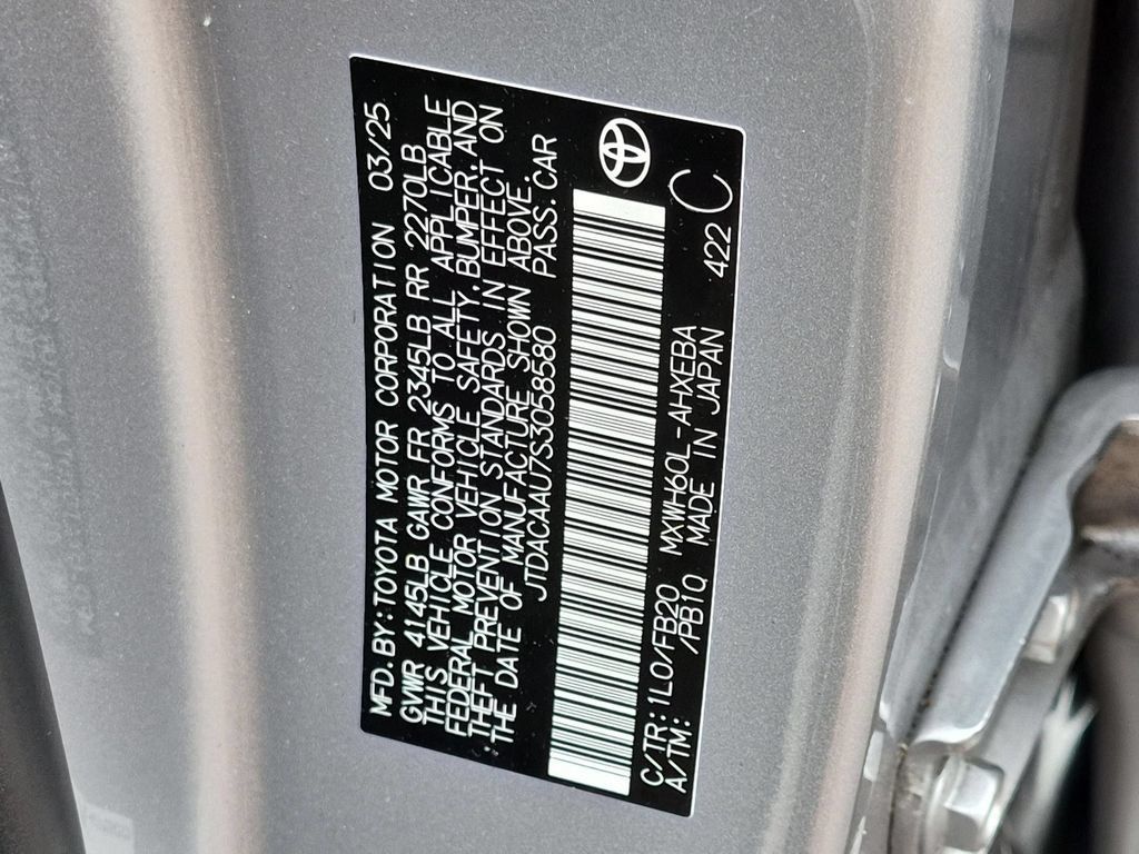 Used 2025 Toyota Prius LE FWD image 26