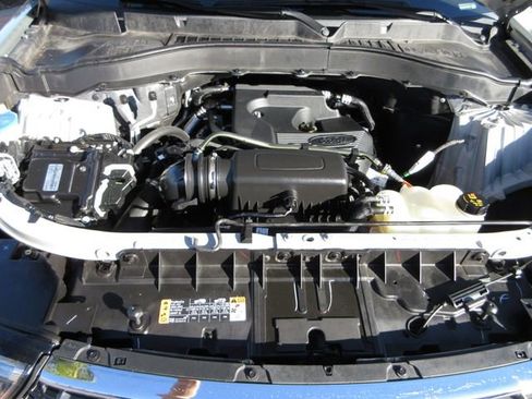 Certified 2020 Ford Explorer XLT image 29