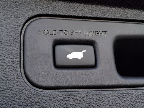 New 2026 Honda Odyssey Touring image 8