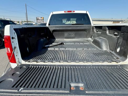 Used 2007 Chevrolet Silverado 2500 LT image 14