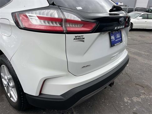 Certified 2022 Ford Edge SEL w/ Convenience Package image 10