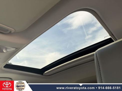 Used 2019 Toyota RAV4 XLE Premium w/ Cold Weather Package image 27