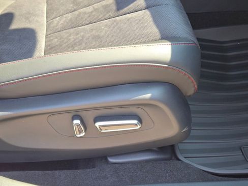 Certified 2025 Acura ADX A-Spec image 8