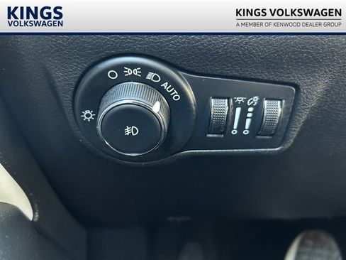 Used 2023 Jeep Compass Limited AWD/4WD image 19