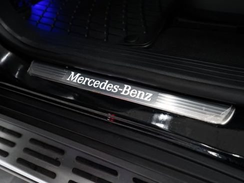 Used 2023 Mercedes-Benz GLS 450 4MATIC image 99