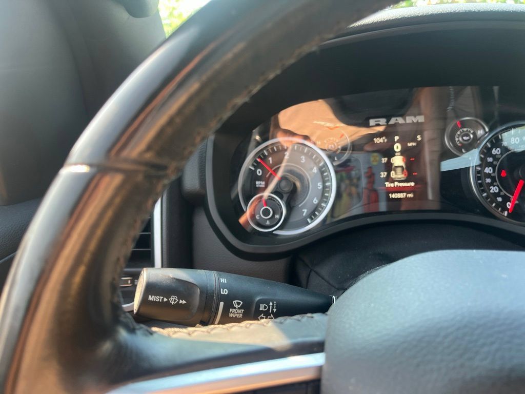 Used 2019 RAM 1500 Big Horn AWD/4WD image 14