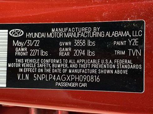 Used 2023 Hyundai Elantra Limited w/ Cargo Package FWD image 29