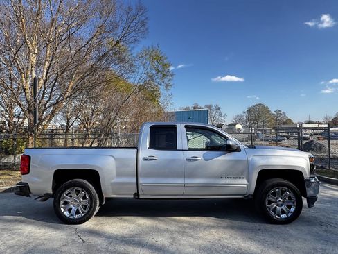 Used 2019 Chevrolet Silverado 1500 LT image 5