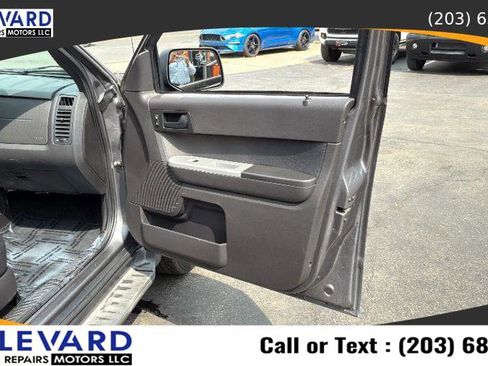 Used 2012 Ford Escape XLT image 32