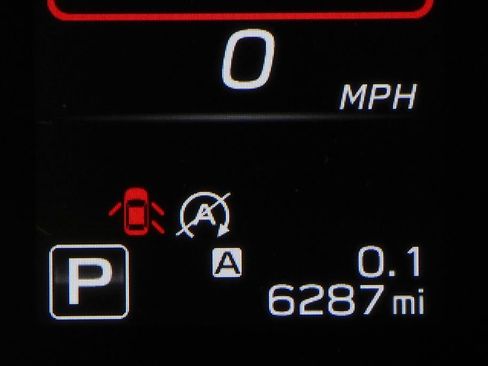 Certified 2025 Subaru Outback Premium image 31