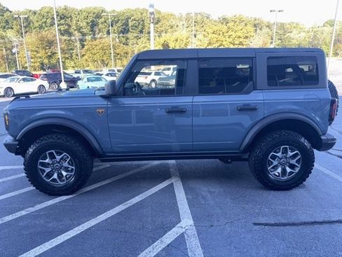 New 2025 Ford Bronco Badlands image 18