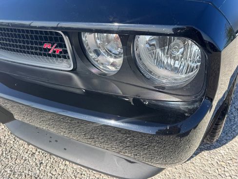 Used 2012 Dodge Challenger R/T RWD image 11