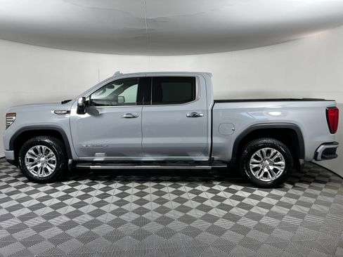 Used 2025 GMC Sierra 1500 Denali AWD/4WD image 7