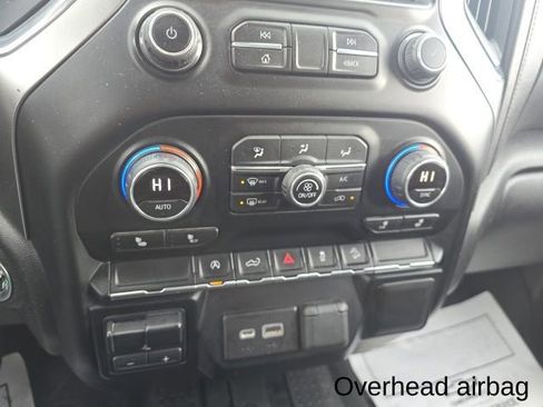 Used 2020 Chevrolet Silverado 1500 LT image 18