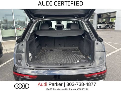 Used 2023 Audi Q5 2.0T Premium w/ Convenience Package AWD/4WD image 5