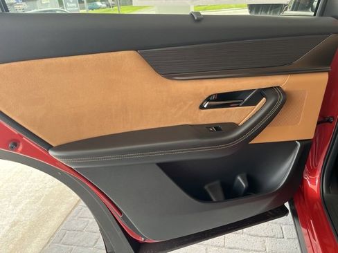 Certified 2025 MAZDA CX-70 3.3 Turbo S w/ Premium Plus image 24