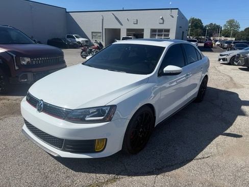 Used 2015 Volkswagen Jetta GLI SEL FWD image 1