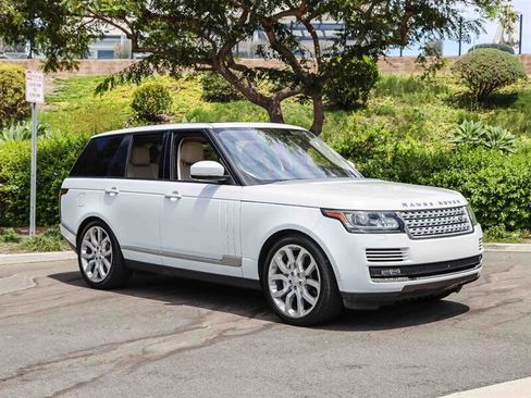 Used 2016 Land Rover Range Rover Supercharged AWD/4WD image 7