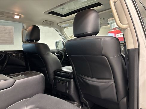 Used 2022 INFINITI QX80 Luxe w/ Cargo Package image 16