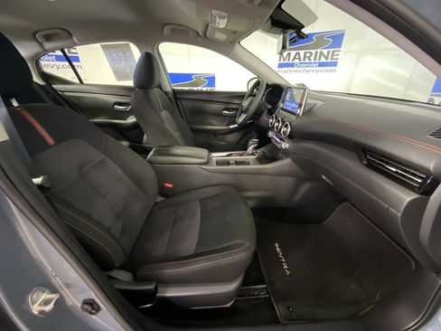 Used 2025 Nissan Sentra SR FWD image 31