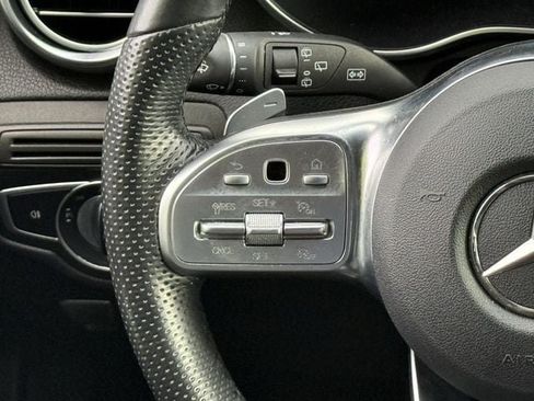 Used 2020 Mercedes-Benz GLC 300 image 13