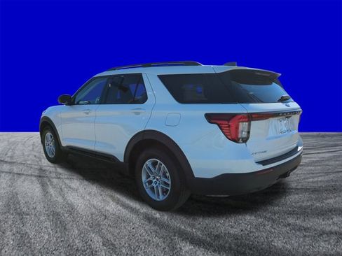 New 2026 Ford Explorer Active image 6