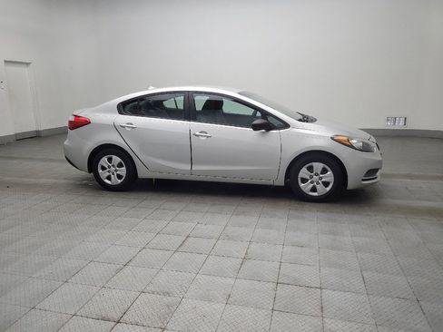 Used 2015 Kia Forte LX FWD image 11