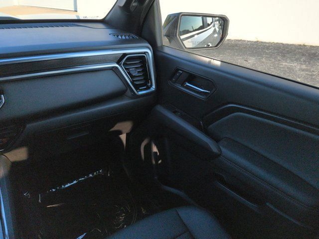 Used 2024 GMC Canyon Elevation w/ Elevation Premium Package RWD image 16